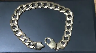 9ct Yellow Gold Curb Bracelet Hallmarked Approx 30.4 Gr 22cm / 8.5 Inch • £850