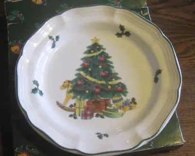 Christmas  Mikasa French Countryside Dessert Plate Yule Glow • $8.99