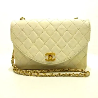 Auth CHANEL Single Flap Matelasse - Cream Lambskin Women's Shoulder Bag • $645