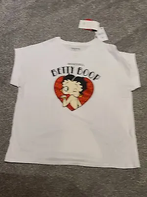 Official Universal Studios Betty Boop  Queen Of Hearts White T Shirt L • £16
