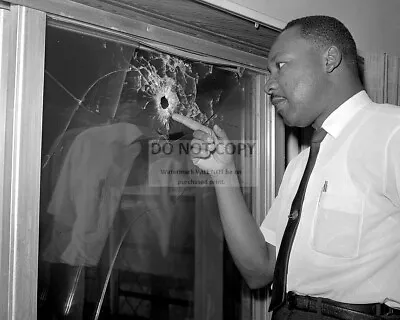 Martin Luther King Jr. Examines A Window Shot By A Bullet - 8x10 Photo (ww095) • $8.87