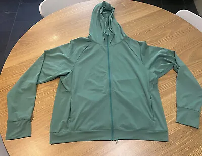 $20 • Buy Uniqlo L  Light Training Jacket  With Hood