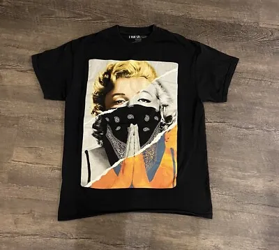 Marilyn Monroe Gangster Men's T-Shirt Size Medium Bandana Graphic Print Black • $14.95