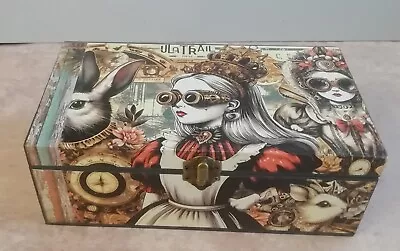 Decorative Alice In Wonderland Steampunk Wood Storage Keepsake Unique Gift Box  • £15.99