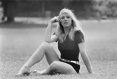 English Model And Actress Margaret Nolan UK July 1971 Old Photo • $9