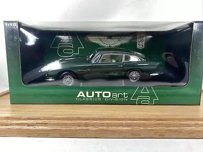 1/18 AUTOart Aston Martin DB5 Green Part # 70023 ! • $13.50