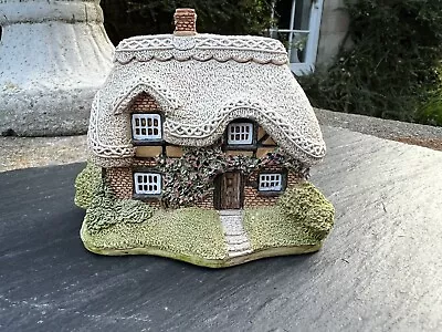 Lilliput Lane Model Cottage “Bramble Cottage” English Collection South East  • £29