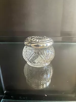 Vtg Avon VANITY JAR Collectible Victorian Full 5oz Glass  • $6.80