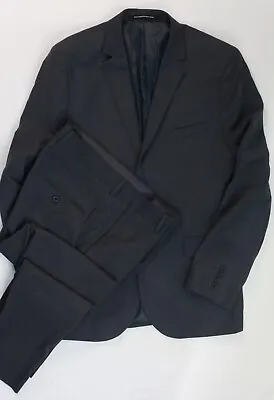 H & M Slim Fit Gray Suit 42R 36x28 • $49.90