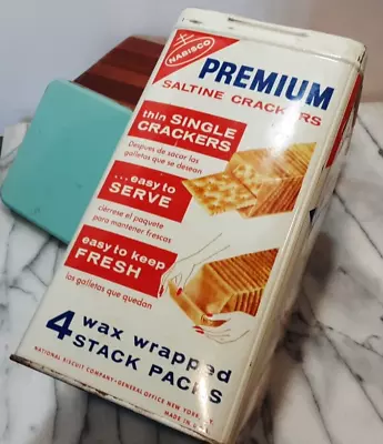 Vintage Pre-Barcode 50s/60s Nabisco Premium Saltines Cracker Tin English Spanish • $52.47