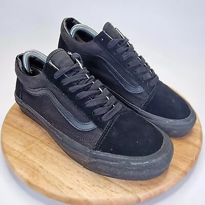 Vans Classic Old Skool Shoes Men's UK 9.5 US 10.5 EUR 44 Triple Black Sneaker • £24.97