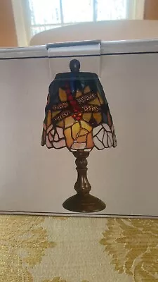 Tiffany Style Dragonfly Table Lamp With Metal Base • $30