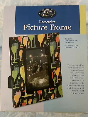 BNIB 4x6 Champagne Bubbly Themed Picture Frame  • £17.37