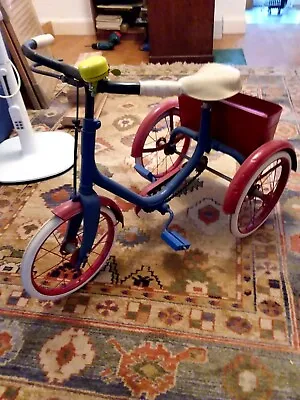 VINTAGE Childs Tricycle • £120