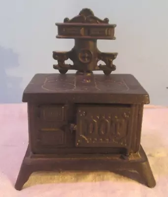 Vintage Miniature Cast Iron DOT Stove Oven Black Dollhouse Kitchen Furniture • $22.50