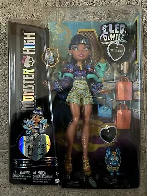 * Mattel * Monster  High: Faboolous Cleo  De Nile Figure * NEW & FREE SHIPPING * • $34.50