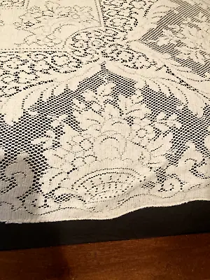 Vintage Lace QUAKER NO TAG Tablecloth Machine Made Poly Blend Fruit 73 X65  • $14.99