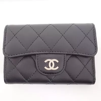 CHANEL 24th CCCC Logos Matelasse Lambskin 4 Rows Key Case Black • $294