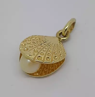 Clam Shell Oyster Pendant Charm With Cultured Pearl 9ct Solid Yellow Gold • $145
