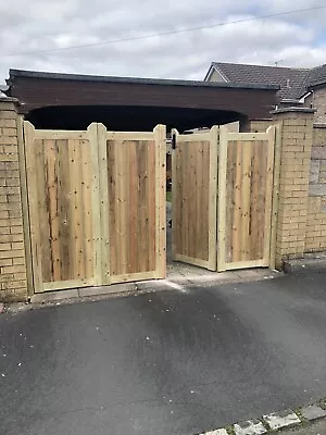 Tanalised Solid Boarded Bi-folding Driveway Gates 8ft Wide X 4ft High • £350