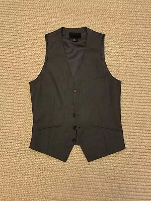 HM Mens Vest • $20