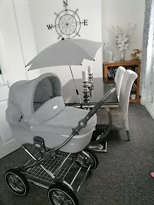 Babystyle Prestige Pram Excellent Condition • £400