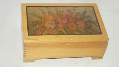 $13 • Buy Vintage Hinged Wood Chest Jewely Trinket Floral Design Box With Dovetail Corners