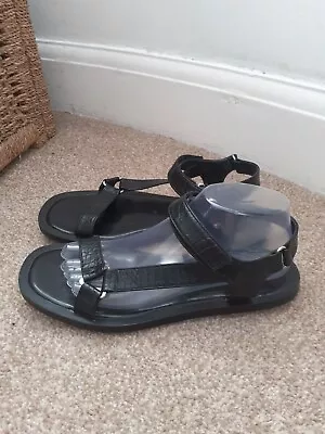 Zara Black Patant Leather Sandals Size Uk 5 (eur 38) • £9.99