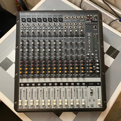 £400 • Buy Mackie Onyx 1620 Mixer