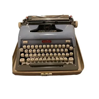 Vintage 1962 Blue Royal Futura 800 Portable Typewriter With The Case Mostly Func • $67.50