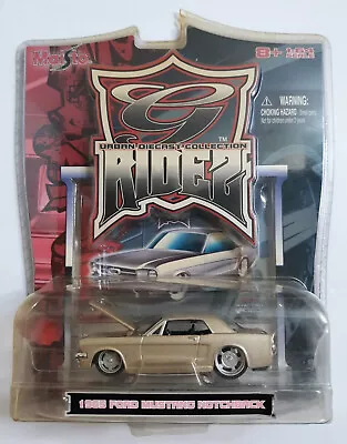 Maisto 1965 Ford Mustang Notchback Gold Urban Diecast 1:64 NIP Look FREE Ship • $13.99