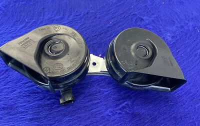 2018-2021 Ford Mustang Factory OEM Horn Horns & Bracket Used The Parts Farm • $34.99