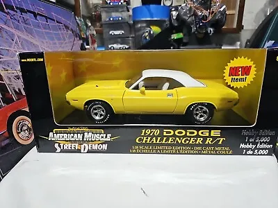 American Muscle 1970 Dodge Challenger RT Street Demon - Yellow - 1/18 Diecast • $75.95