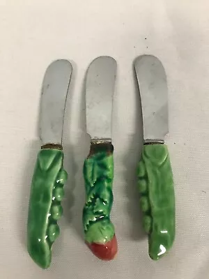 3 Vintage Bonwit Teller Made France Majolica Handle Cheese Knives Peas In A Pod • $36