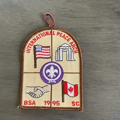 1995 BOY SCOUTS CANADA & AMERICA International Peace Arch PATCH BSA BSC Badge • $15.32