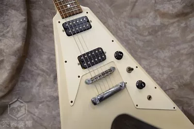 Epiphone Flying V • $738