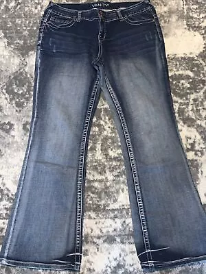 Women’s Vanity Uplift  Fit Jeans Sz 32 X 33 Flap Pockets • $10