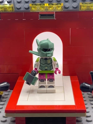 £2.50 • Buy LEGO ROBOT WARRIOR Figure  - MINIFIGURE SERIES 24 Warrior (03-006)
