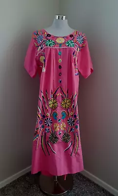Vintage Mexican Pink Floral Embroidered Classic Boho Peasant Shift Dress • $14.88