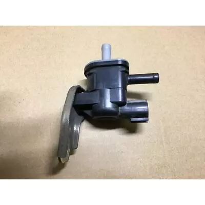 $38.80 • Buy Toyota Duty Vacuum Switch Valve Vapor Purge Solenoid 90910-12276 With Tracking