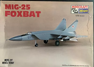 Minicraft Hasegawa MIG-25 Foxbat Model Kit 1/72  COMPLETE KIT • $9.99