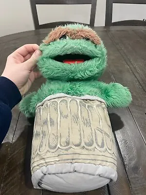 Vintage Hasbro Sesame Street Pals OSCAR THE GROUCH Hand Puppet 1986 Plush Toy • $22.99