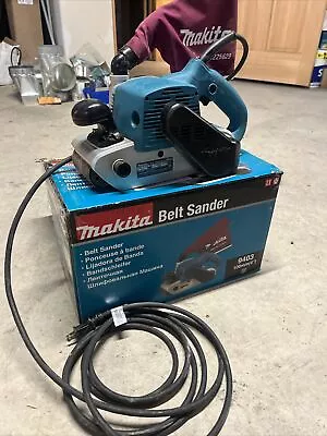 Makita 4 In. X 24 In. 11.0 Amp Low Noise Belt Sander 9403 • $249.99