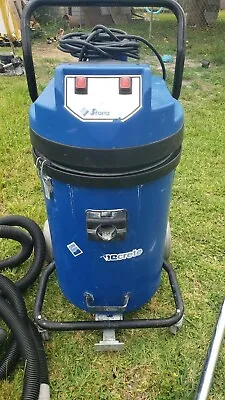 $250 • Buy Industrial Vacuum Cleaner Wet/Dry | 2 Motors - Front Squeegee | 24 Gallon