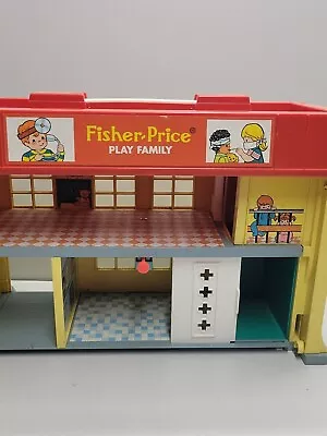 Vintage Fisher Price Little People #931 Play Family Hospital (Missing Front) • $20