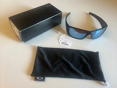 New OAKLEY FUEL CELL Matte Black POLARIZED Deep Water Blue PRIZM Sunglasses 9096 • $200