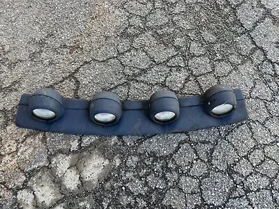 2002-07 Jeep Liberty Renegade Roof Mounted Off Road Fog Light Lamp Bar. OEM B808 • $240