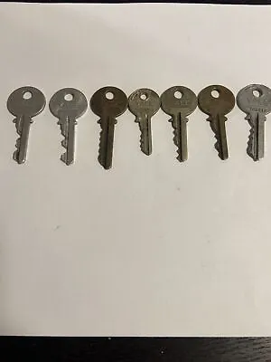 Vintage Yale Keys. Lot Of 7 Keys. • $6