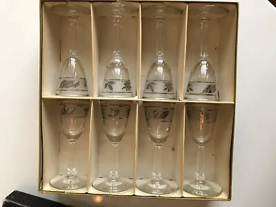 Vintage MCM 1960’s-70’s Libby Glassware Set Of 8 Gold Leaf  Cordial Glasses • $25