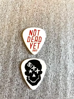 MOTLEY CRUE - Guitar Pick Picks Plectrum *VERY RARE*  #2 • $1.04